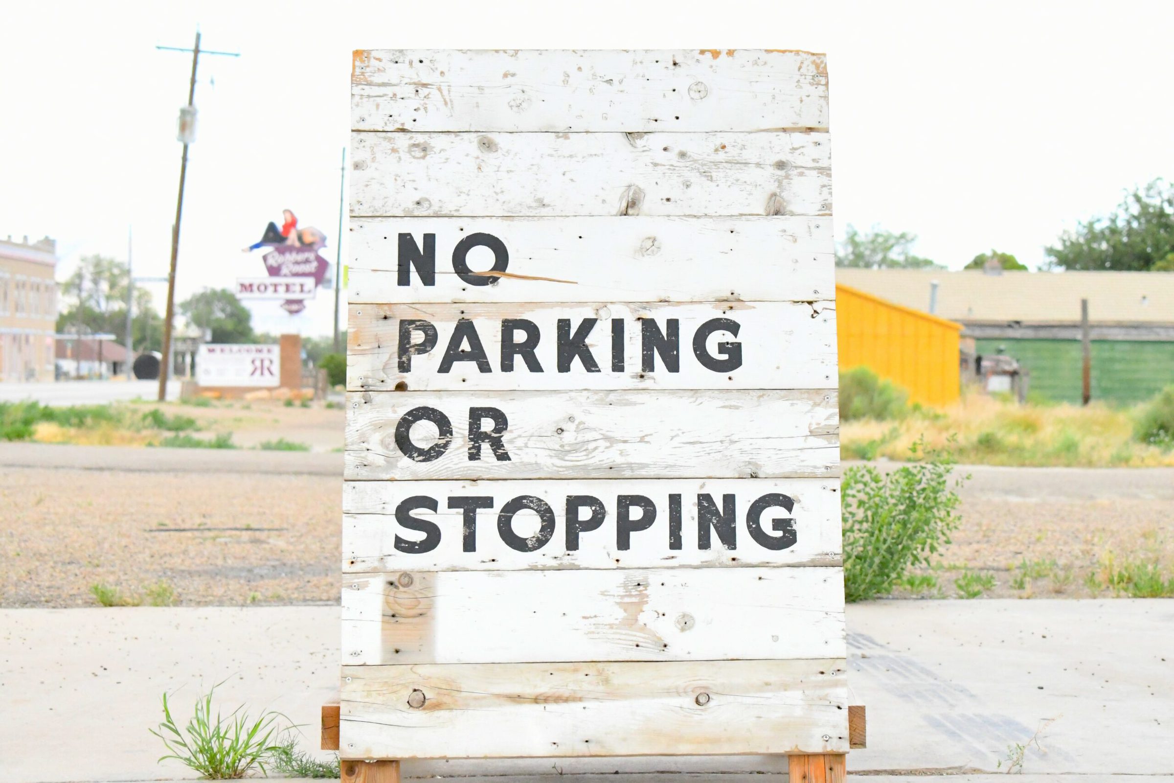 ralph katieb d6hr6rcwhbo unsplash